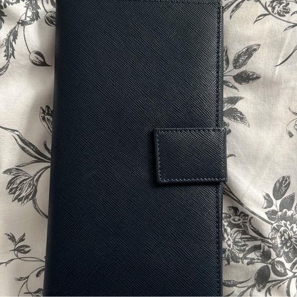 Prada navy travel wallet - Picture 5 of 5